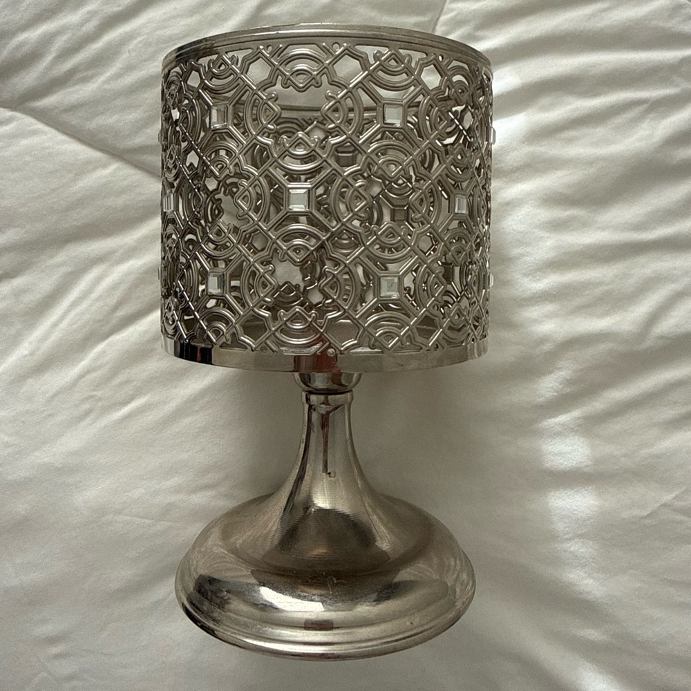 BBW candle holder